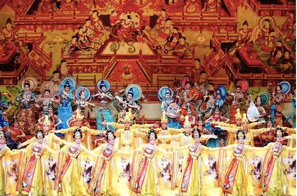 【头条】美到窒息！“一带一路”文艺晚会刷爆了朋友圈